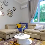 The Olive House - Center - Free Parking Daire *