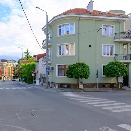 Apartmán The Olive House - Center - Free Parking Burgas City
